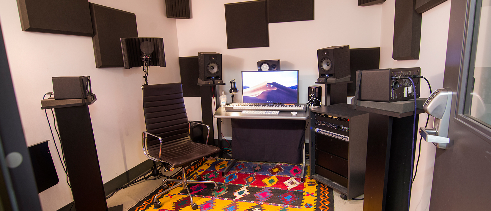 IMRC Center Electronic Music Production Lab